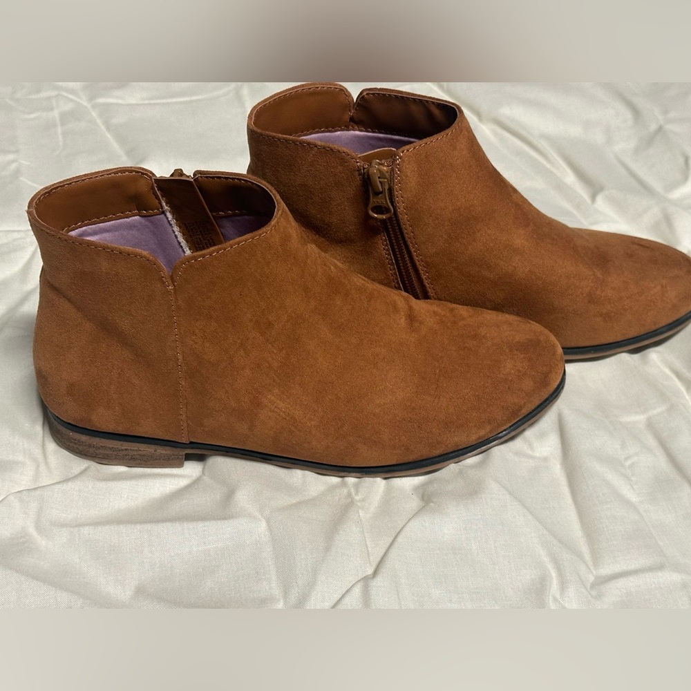 Cat & Jack brown suede bootie
